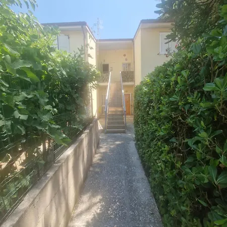 Dormi Da Noi Casa vacanze Montignano